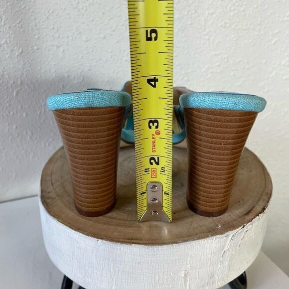 Nina Blue Leather Block Heels Size 8M EUC - Picture 4 of 5